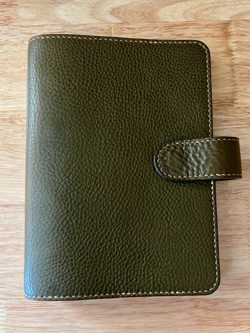 Canadian Planner Personal Size Olive Green Leather with Rapesco Punch